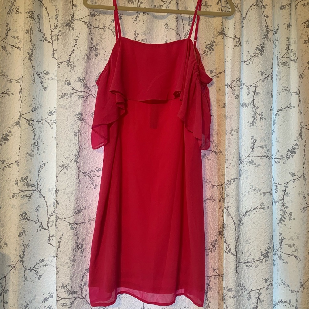 Orchid pink shift dress w off the shoulder sleeves